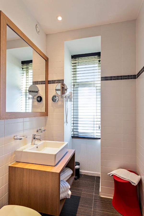 דה האן Hotel Astoria מראה חיצוני תמונה